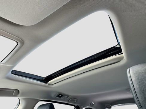 Certified 2025 Honda Odyssey EX-L image 20