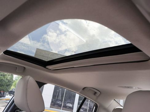 New 2026 Nissan Sentra SL image 9