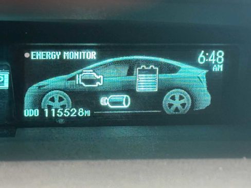 Used 2014 Toyota Prius Four image 12