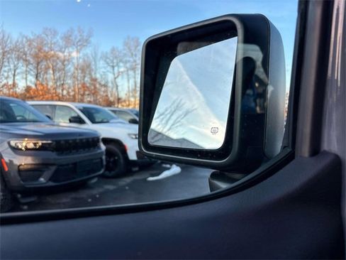 New 2026 Jeep Gladiator Sport image 12