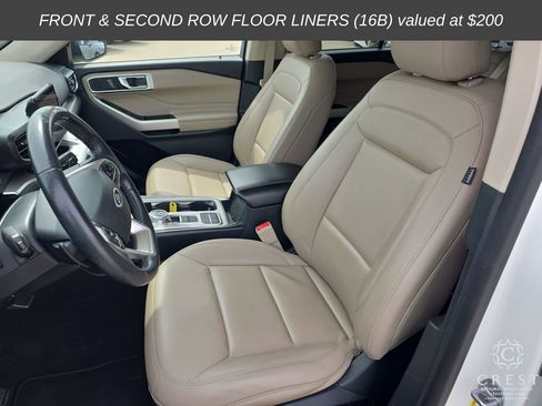 Used 2021 Ford Explorer XLT w/ Equipment Group 202A image 7