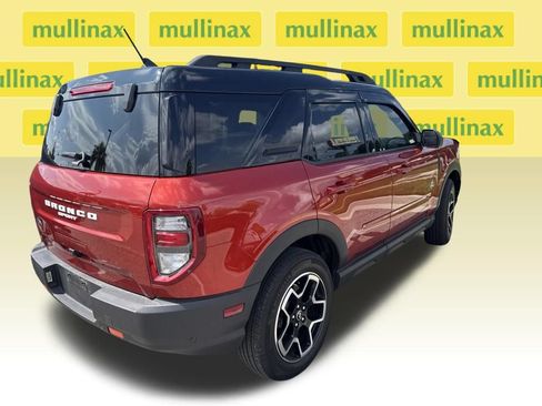 Used 2024 Ford Bronco Sport Outer Banks w/ Tech Package AWD/4WD image 2