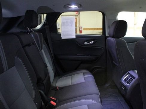 Certified 2024 Chevrolet Blazer LT w/ Convenience Package FWD image 12