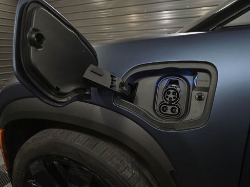 Used 2023 Fisker Ocean One AWD/4WD image 42