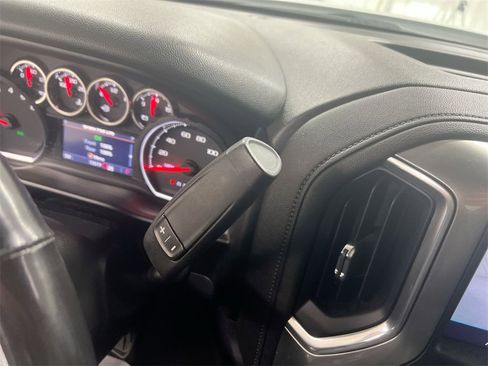 Used 2019 Chevrolet Silverado 1500 RST image 17