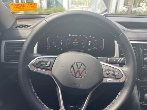 Used 2023 Volkswagen Atlas SEL AWD/4WD image 20