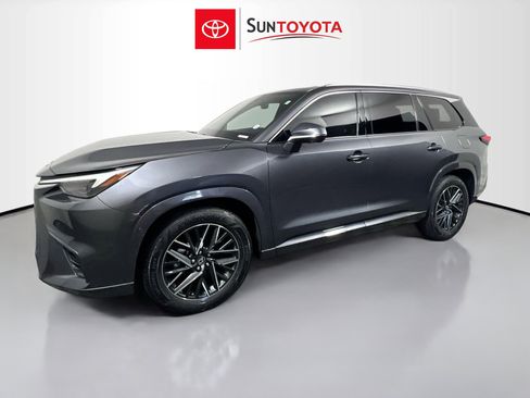 Used 2024 Lexus TX 350 FWD w/ Technology Package image 9