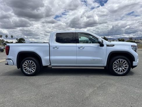 New 2026 GMC Sierra 1500 Denali Ultimate AWD/4WD image 3