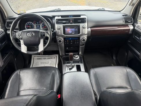 Used 2017 Toyota 4Runner Limited AWD/4WD image 30