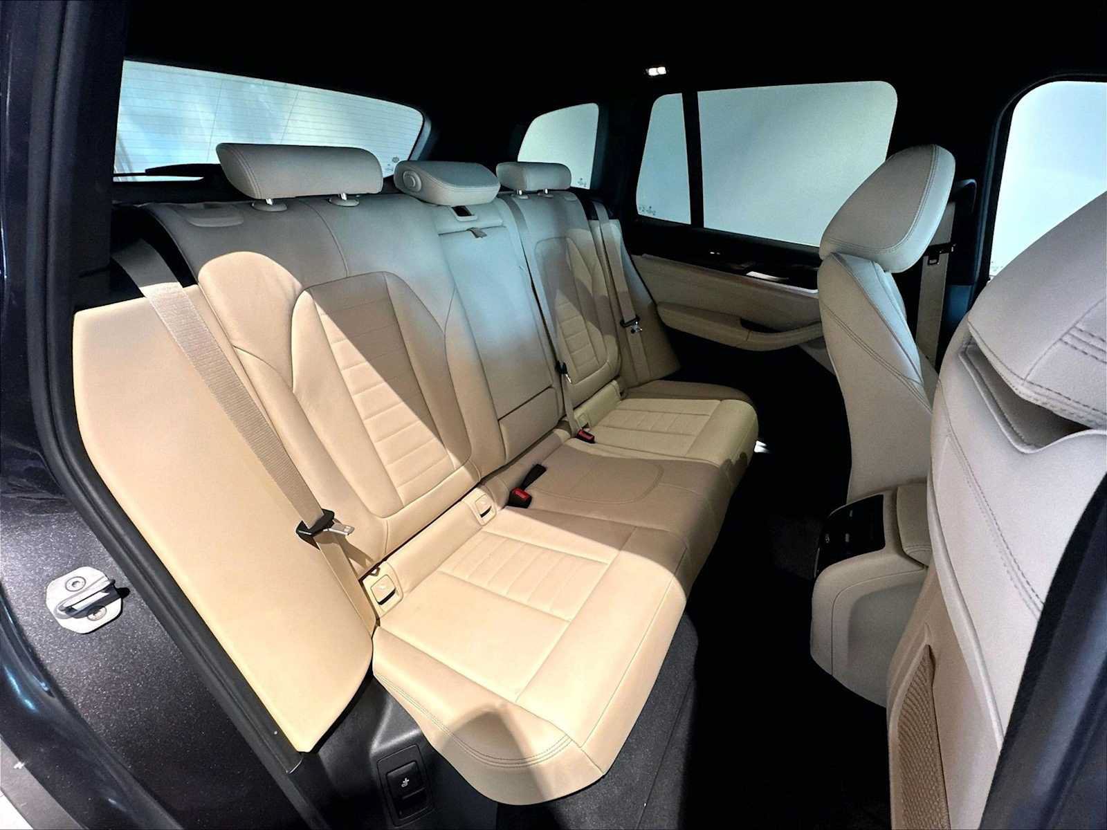 Used 2019 BMW X3 sDrive30i w/ Executive Package RWD image 32