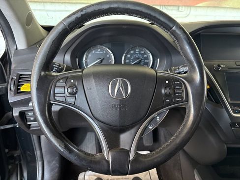 Used 2018 Acura MDX FWD image 12