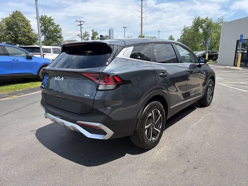 Used 2025 Kia Sportage LX AWD/4WD image 8