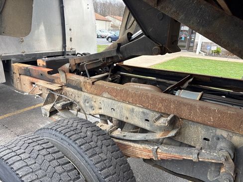 Used 2008 Ford F450 2WD Regular Cab Super Duty image 10