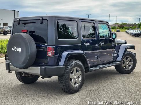 Used 2012 Jeep Wrangler Unlimited Sport AWD/4WD image 7