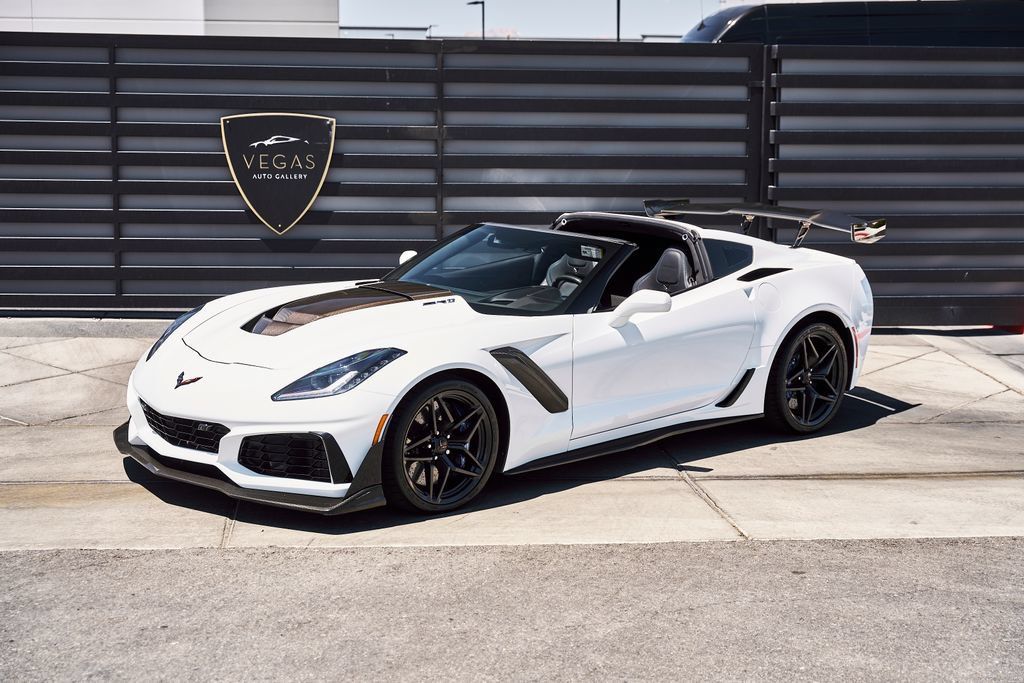 Used 2019 Chevrolet Corvette ZR1 RWD image 20