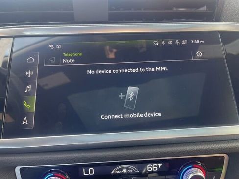 Used 2024 Audi Q3 2.0T Premium Plus w/ Premium Plus Package image 25