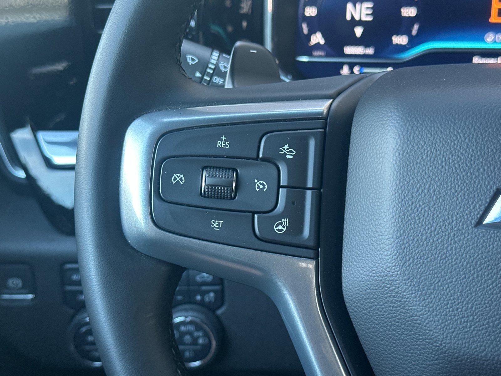 Used 2025 Chevrolet Silverado 1500 RST AWD/4WD image 26