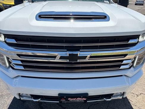 Used 2021 Chevrolet Silverado 3500 High Country w/ Z71 Off-Road Package AWD/4WD image 59