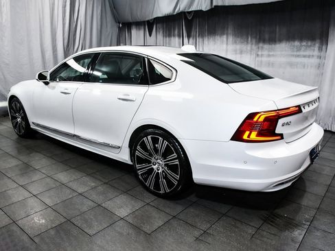 Used 2023 Volvo S90 B6 Ultimate w/ Protection Package image 4