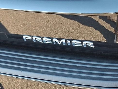 Certified 2024 Chevrolet Tahoe Premier image 32