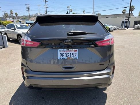 Used 2023 Ford Edge SE w/ Black Appearance Package AWD/4WD image 6