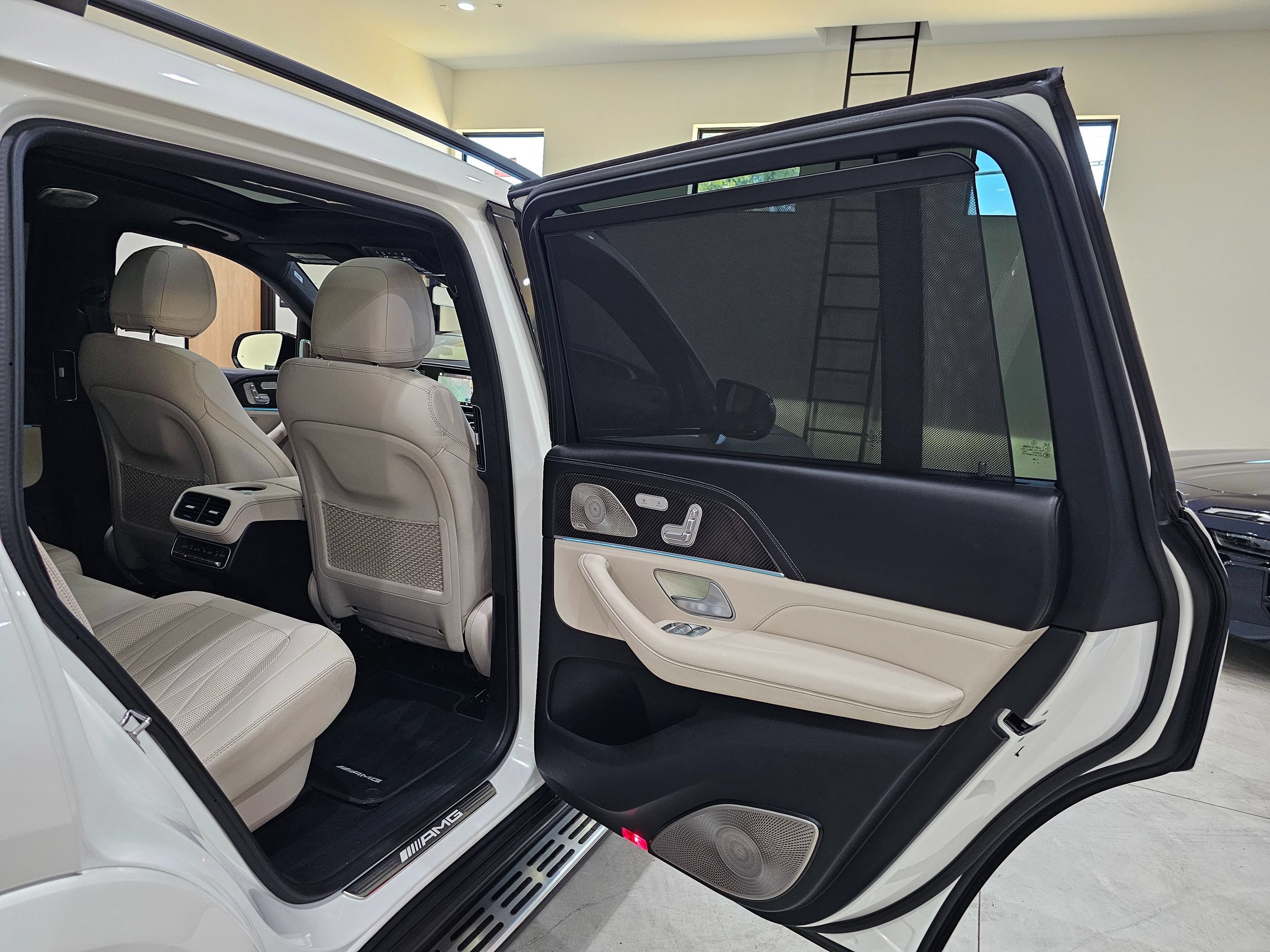 Used 2023 Mercedes-Benz GLS 63 AMG 4MATIC image 50