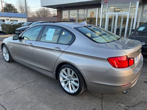 Used 2011 BMW 535i xDrive Sedan image 12