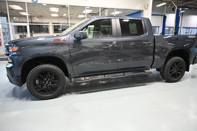 Used 2022 Chevrolet Silverado 1500 Custom Trail Boss w/ Safety Confidence Package AWD/4WD image 8