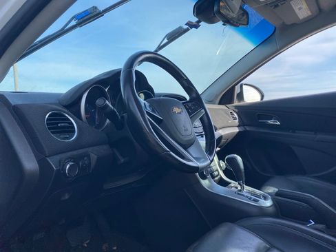 Used 2015 Chevrolet Cruze LT image 14
