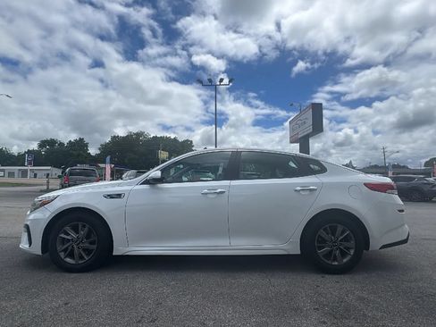 Used 2020 Kia Optima LX FWD image 3
