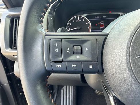 Used 2025 Nissan Pathfinder Rock Creek AWD/4WD image 29