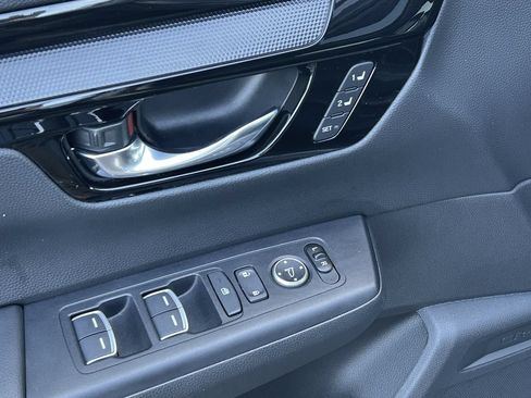 Used 2023 Honda CR-V EX-L image 12