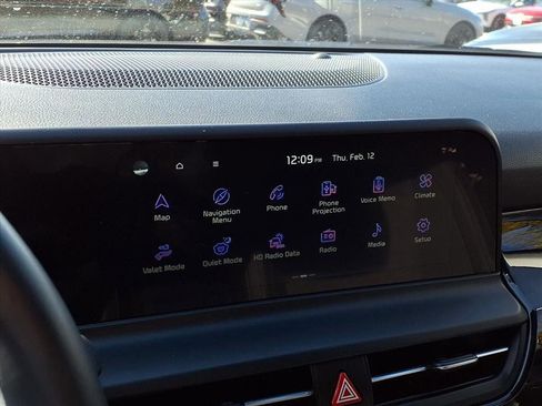 Used 2025 Kia Seltos S image 11