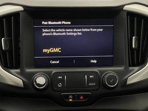Used 2022 GMC Terrain SLE w/ Driver Convenience Package FWD image 25