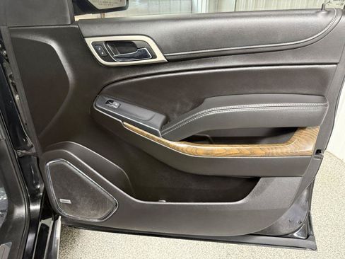 Used 2019 GMC Yukon XL Denali w/ Denali Ultimate Package AWD/4WD image 49