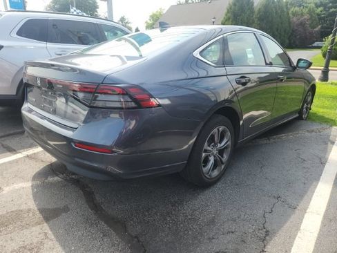 Used 2023 Honda Accord EX image 6