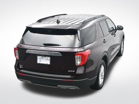Used 2022 Ford Explorer XLT w/ Equipment Group 202A image 28