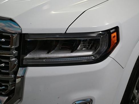 Used 2023 GMC Acadia Denali AWD/4WD image 16