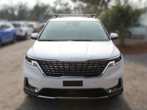 Certified 2023 Kia Carnival SX image 25