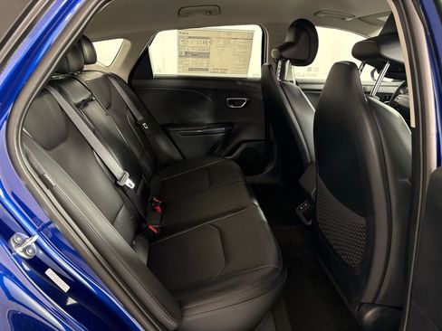 New 2026 Kia K4 EX FWD image 40