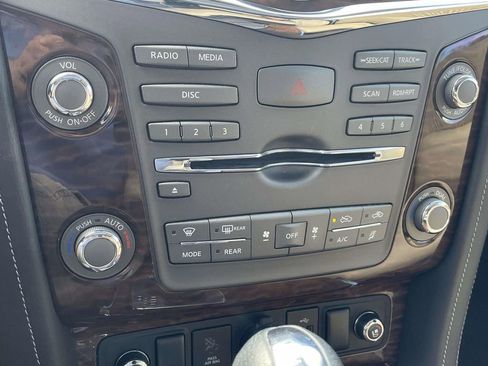 Used 2019 Nissan Armada Platinum w/ Captain's Chairs Package image 24