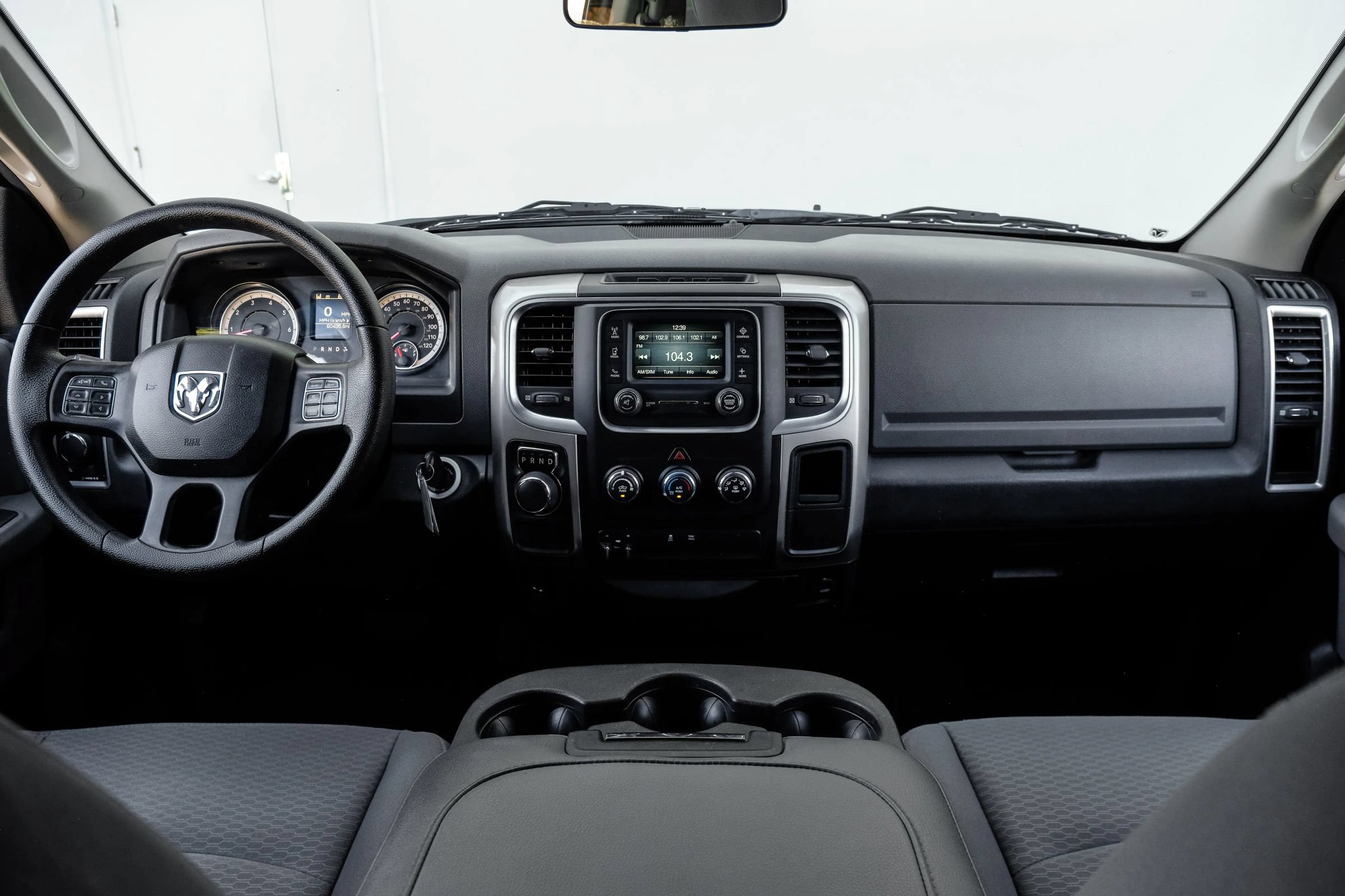 Used 2017 RAM 1500 Classic SLT RWD image 21