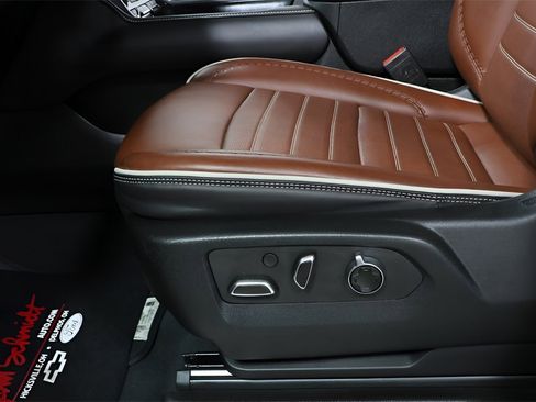 Used 2024 GMC Yukon Denali Ultimate image 19