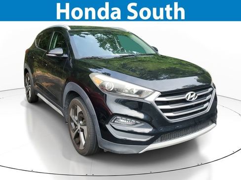 Used 2017 Hyundai Tucson Sport FWD image 1