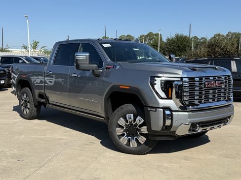 New 2026 GMC Sierra 2500 Denali w/ Denali Reserve Package AWD/4WD image 2