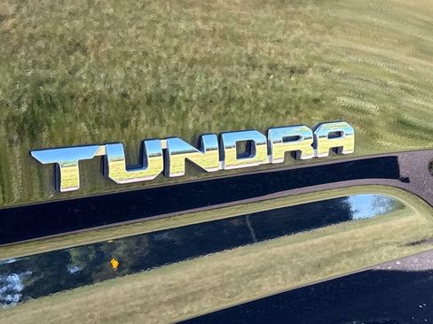 Used 2024 Toyota Tundra SR5 AWD/4WD image 17