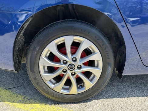Used 2019 Nissan Sentra SV FWD image 27