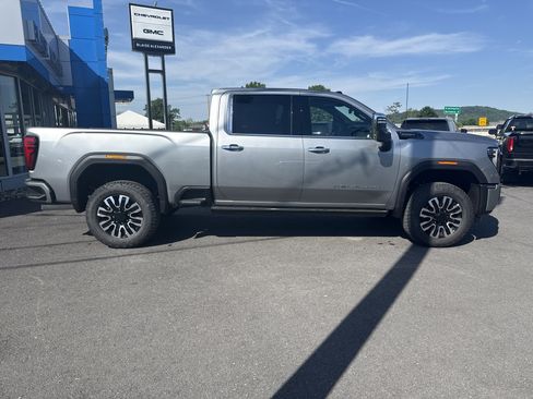 New 2026 GMC Sierra 2500 Denali Ultimate w/ Max Trailering Package AWD/4WD image 2