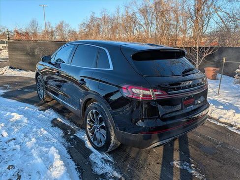 Certified 2023 Lincoln Nautilus Reserve w/ Equipment Group 201A image 3