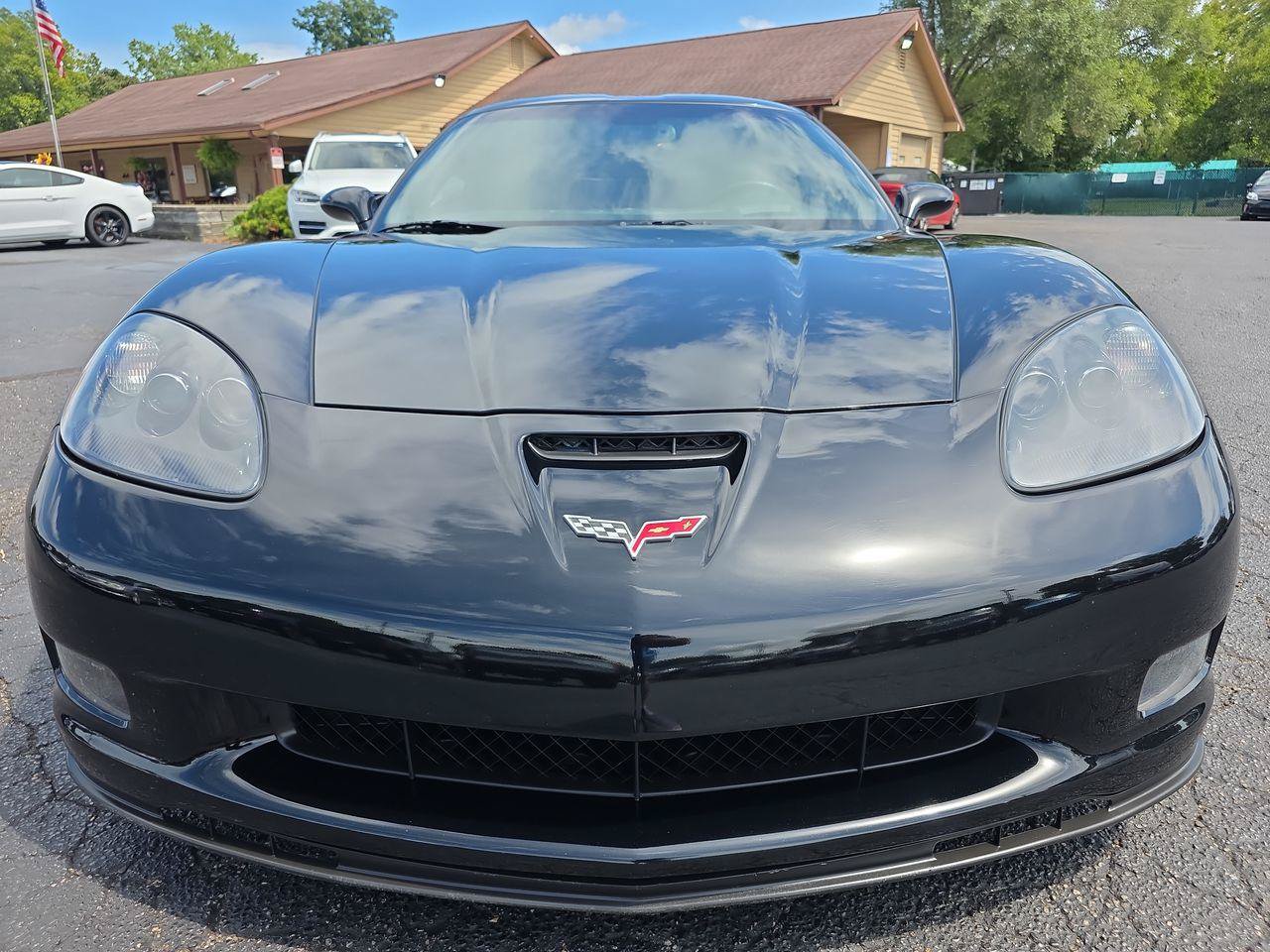 Used 2006 Chevrolet Corvette Z06 w/ Preferred Equipment Group RWD image 12